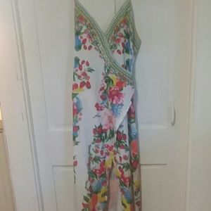 NEVER BEEN WORN (brand name:CBR)